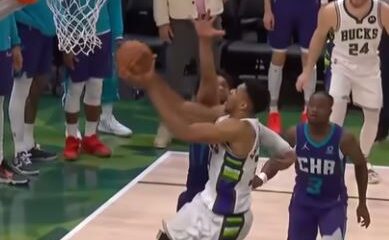Giannis goes for new career-high 55 points
