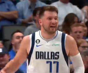 Irving, Doncic combine for 82 points in Mavs win over 76ers