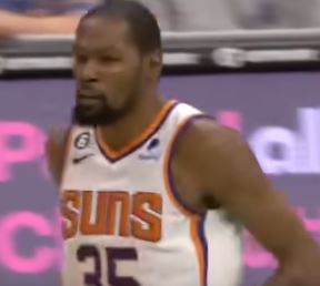 KD drops easy 23 points in Suns debut