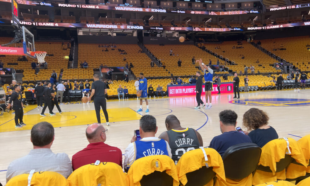 Warriors hold off Kings to even series at two SPORTS ZONE PHILIPPINES