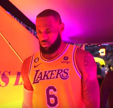 NBA 2K23 trailer delivers hidden nuggets: Stephen Curry and Ja Morant viral  celebrations, Devin Booker honors Kobe Bryant, reheated Lakers-Suns beef